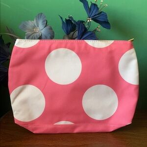 NWOT Elizabeth Arden Pink/Red Polka Dot Makeup Bag